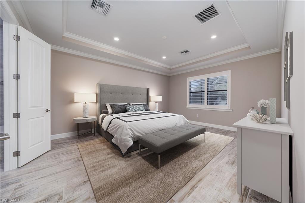 8942 Bahama Swallow WAY