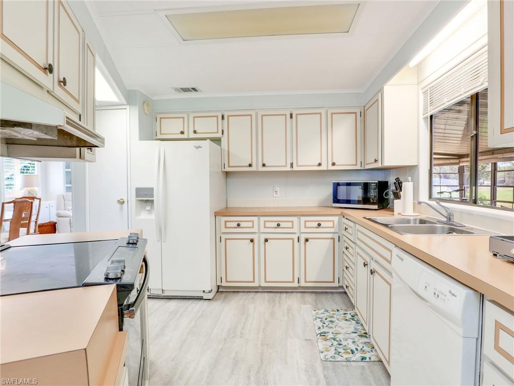 123 Calais CT