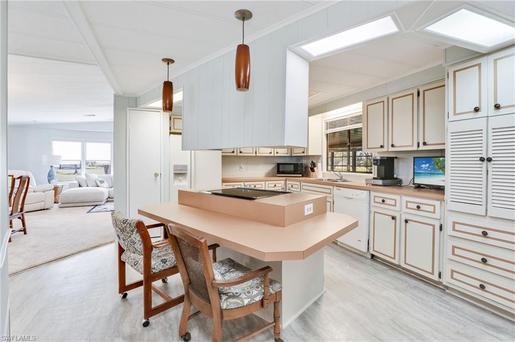 123 Calais CT