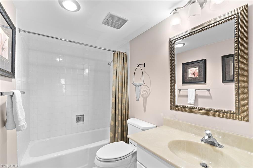 4005 Gulf Shore BLVD N # 807