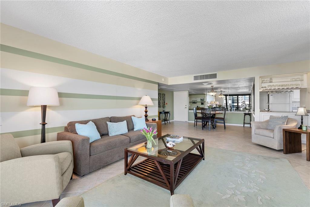 4005 Gulf Shore BLVD N # 807