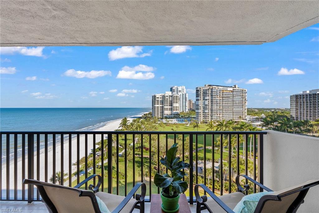 4005 Gulf Shore BLVD N # 807