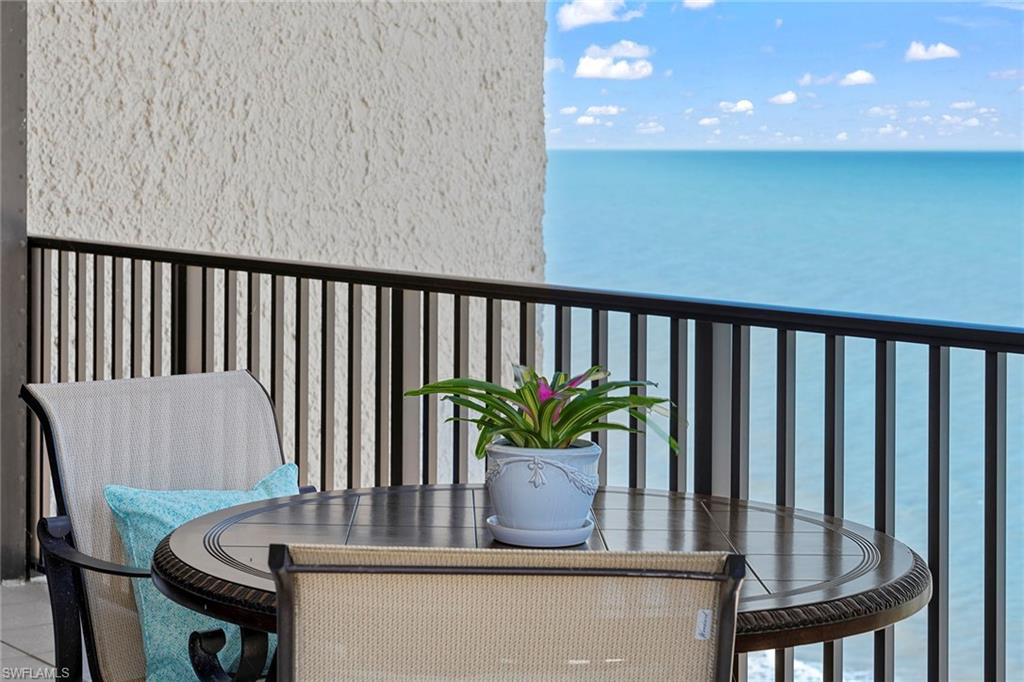 4005 Gulf Shore BLVD N # 807