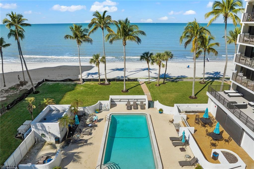 4005 Gulf Shore BLVD N # 807