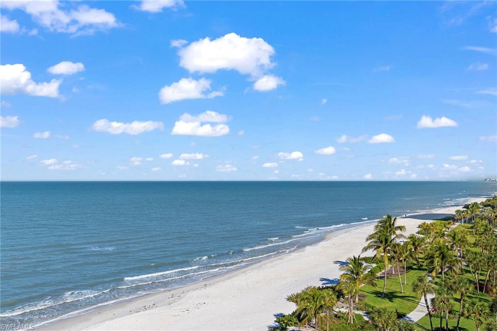 4005 Gulf Shore BLVD N # 807