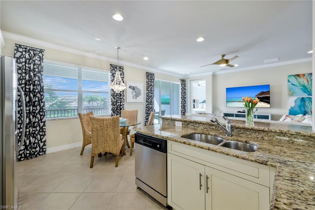 6540 Monterey PT # 201