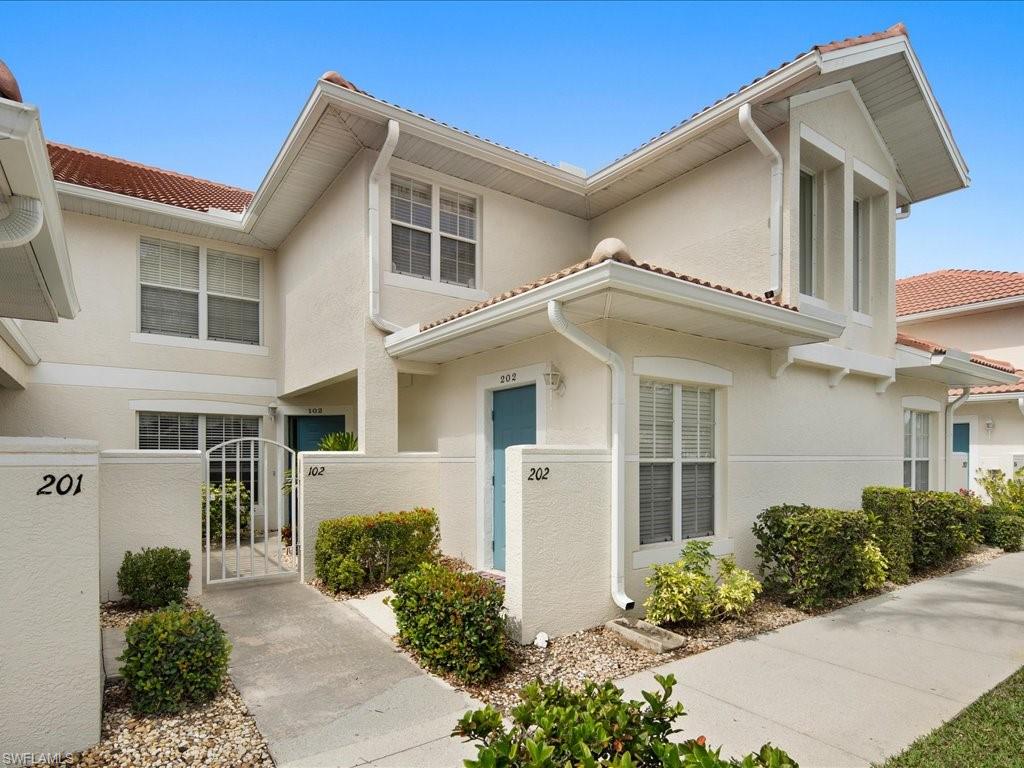 5015 Cedar Springs DR # 102