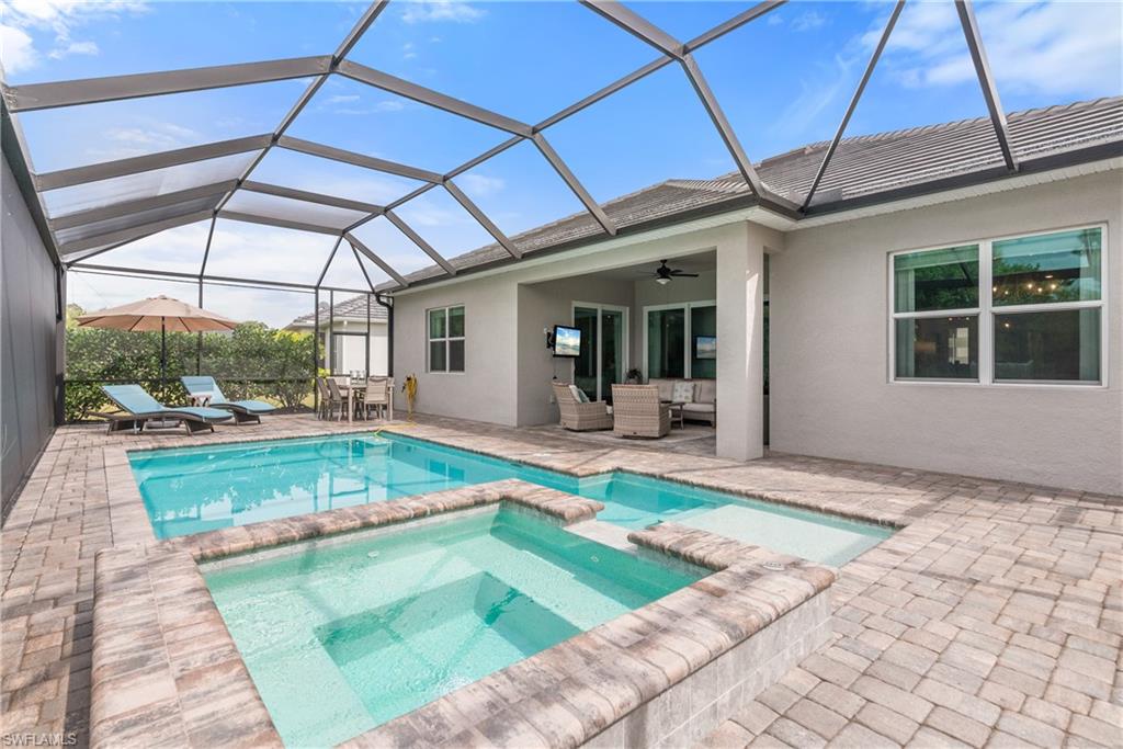 14385 Blue Bay CIR