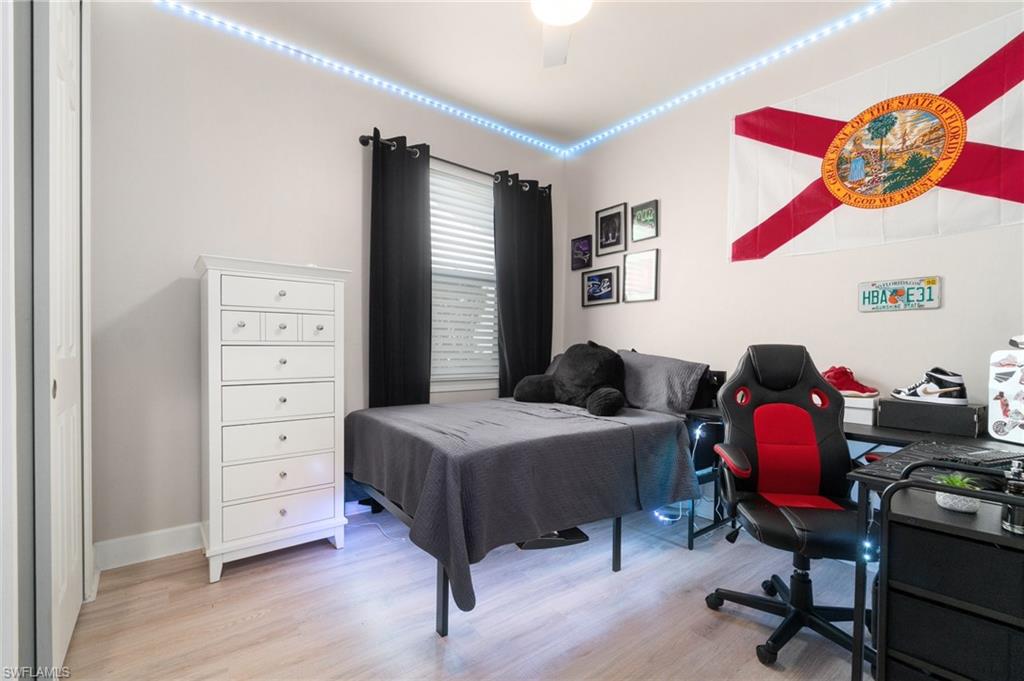 16341 Camden Lakes CIR