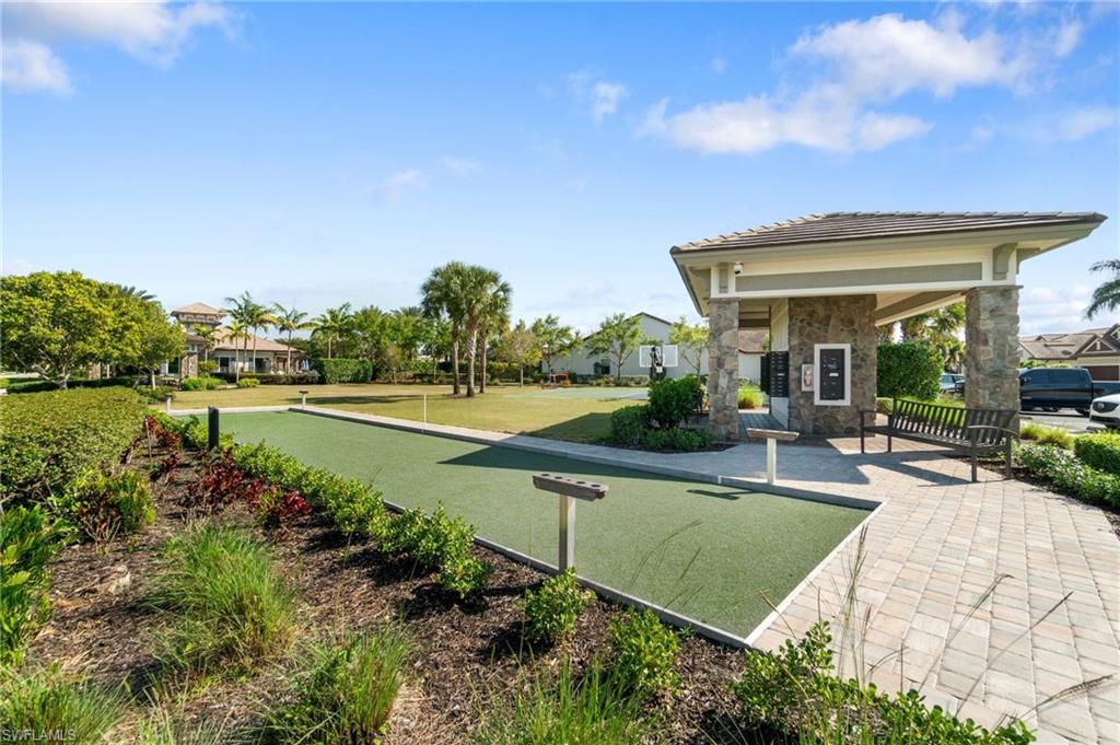 16341 Camden Lakes CIR