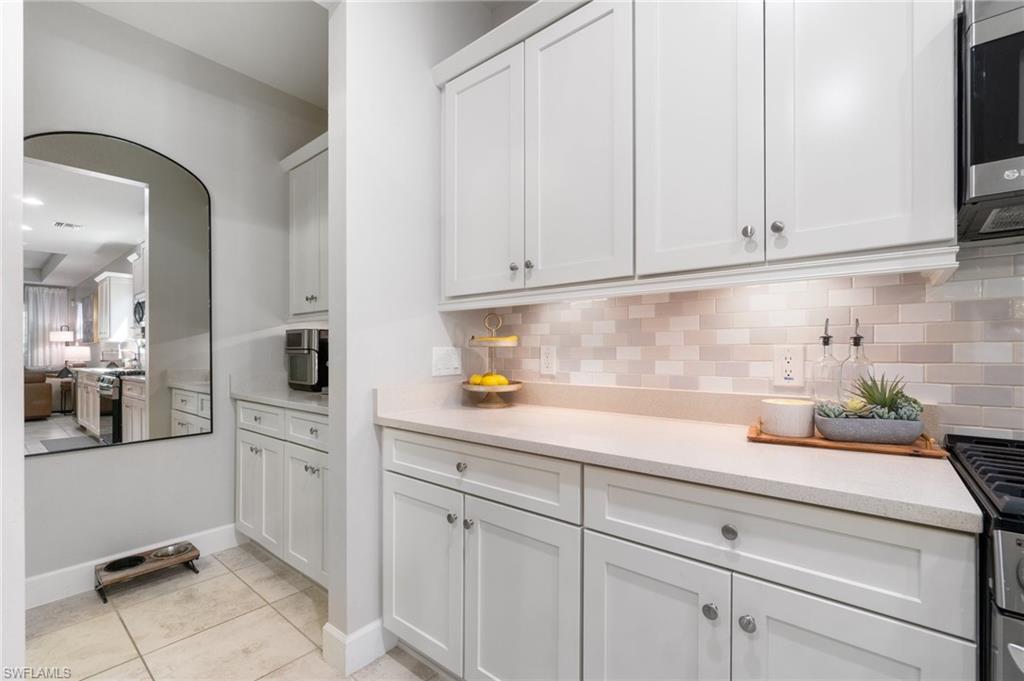 16341 Camden Lakes CIR