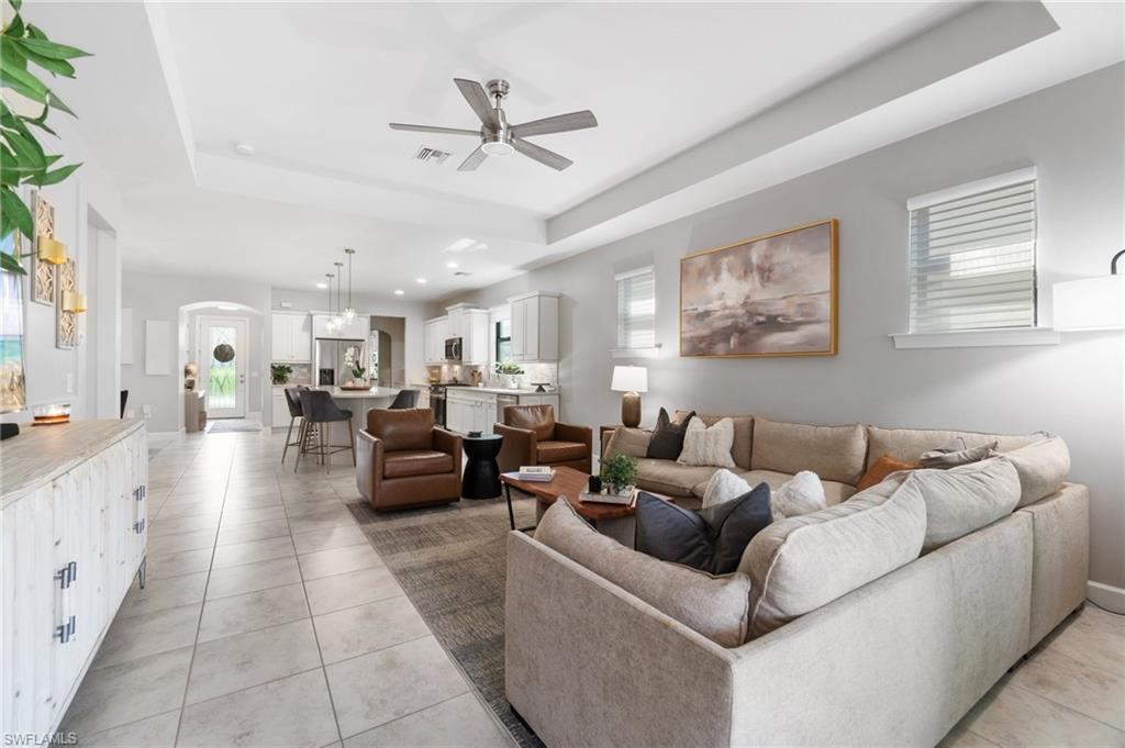 16341 Camden Lakes CIR