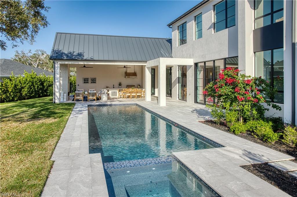 721 Spring Line DR