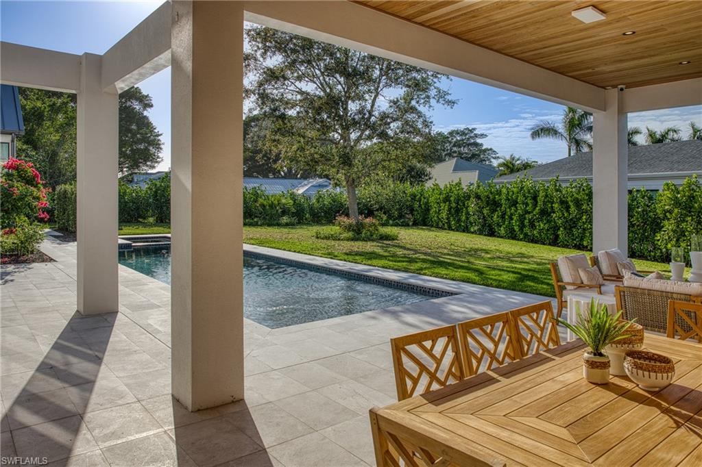 721 Spring Line DR