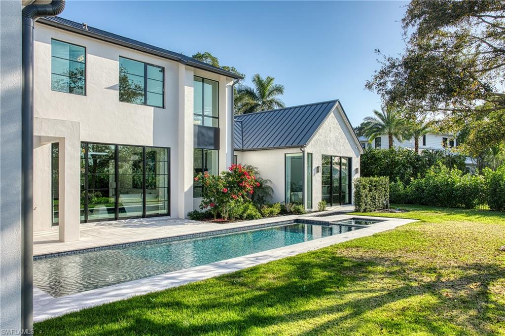 721 Spring Line DR