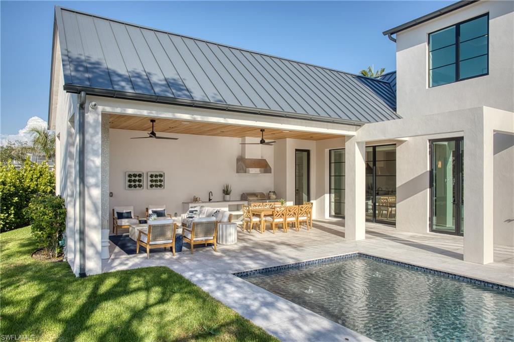 721 Spring Line DR