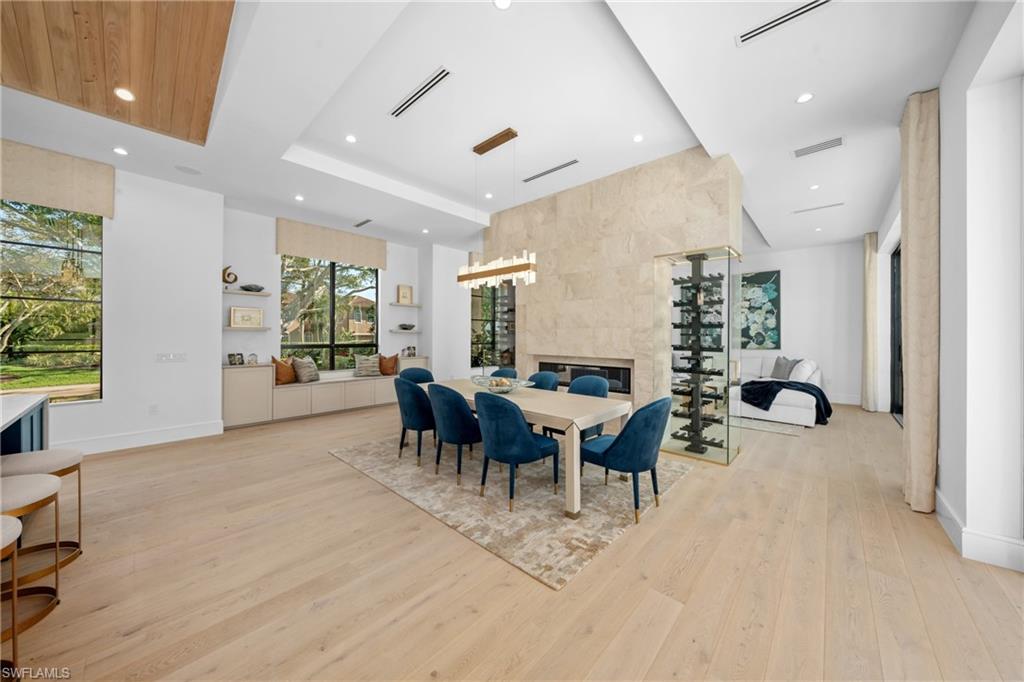 721 Spring Line DR
