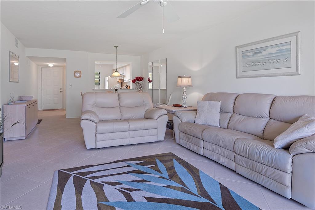 221 Fox Glen DR # 2209
