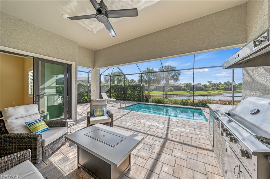 8946 Bahama Swallow WAY