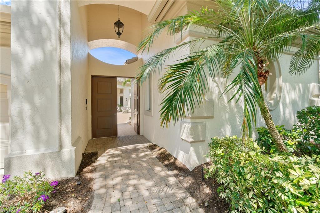 1092 Grand Isle DR