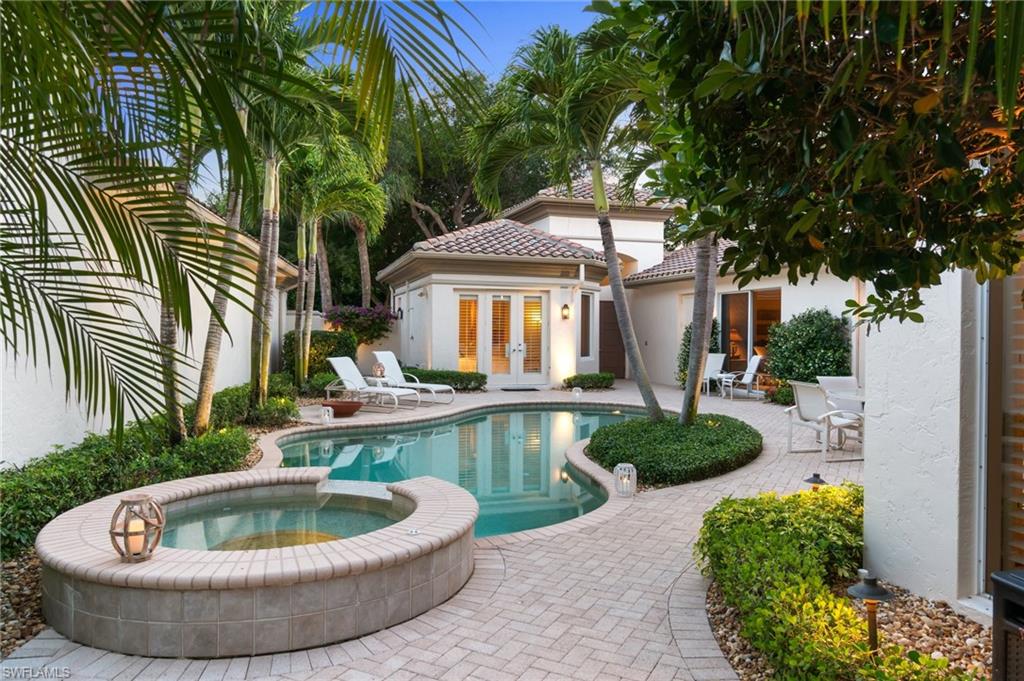 1092 Grand Isle DR