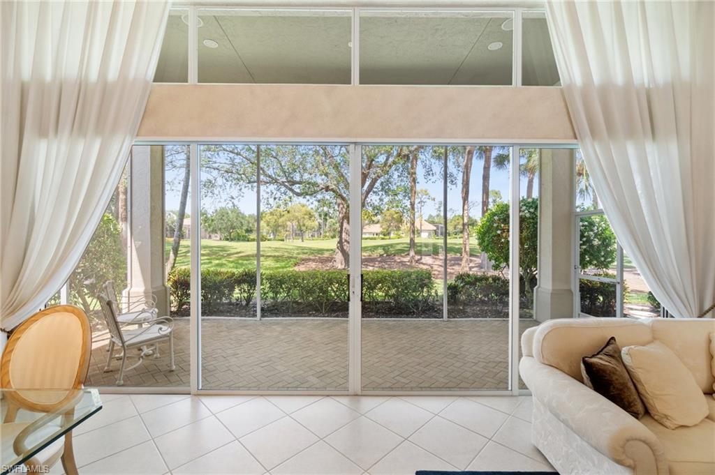 1092 Grand Isle DR