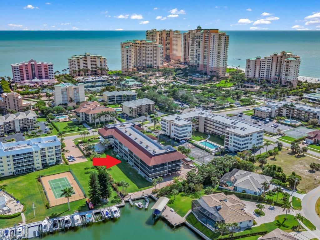 961 Swallow AVE # 304