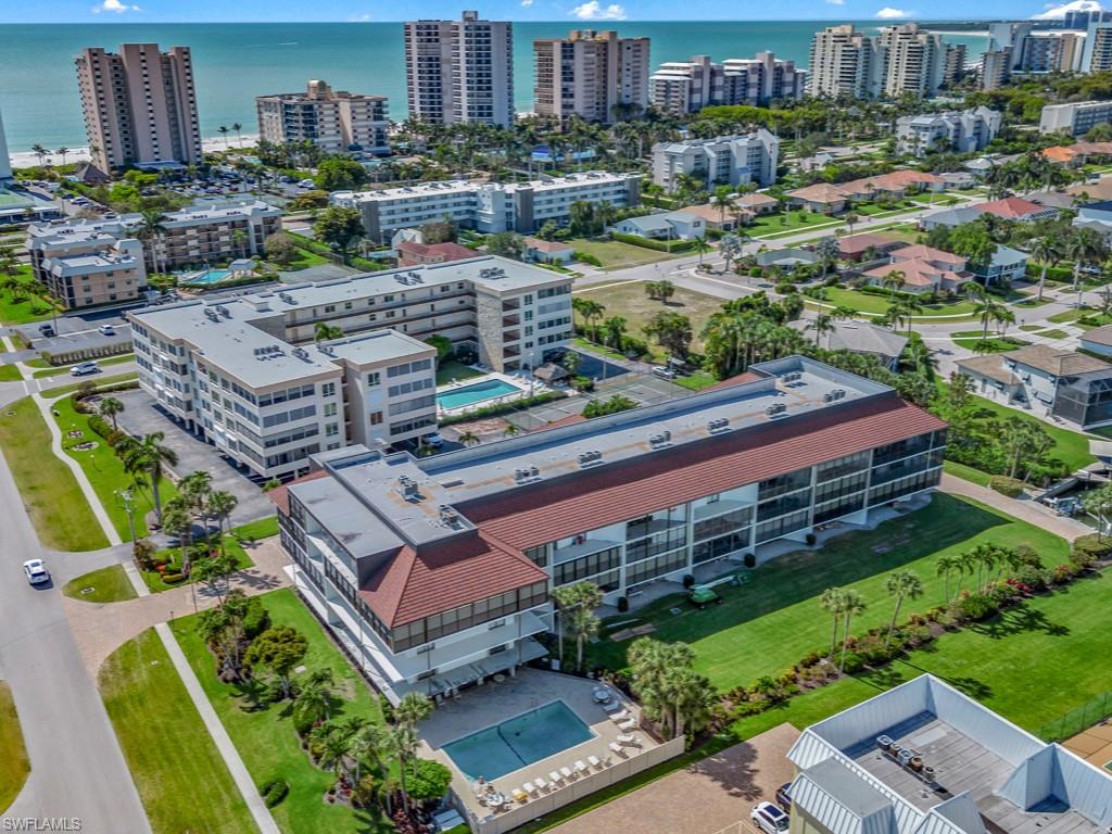 961 Swallow AVE # 304