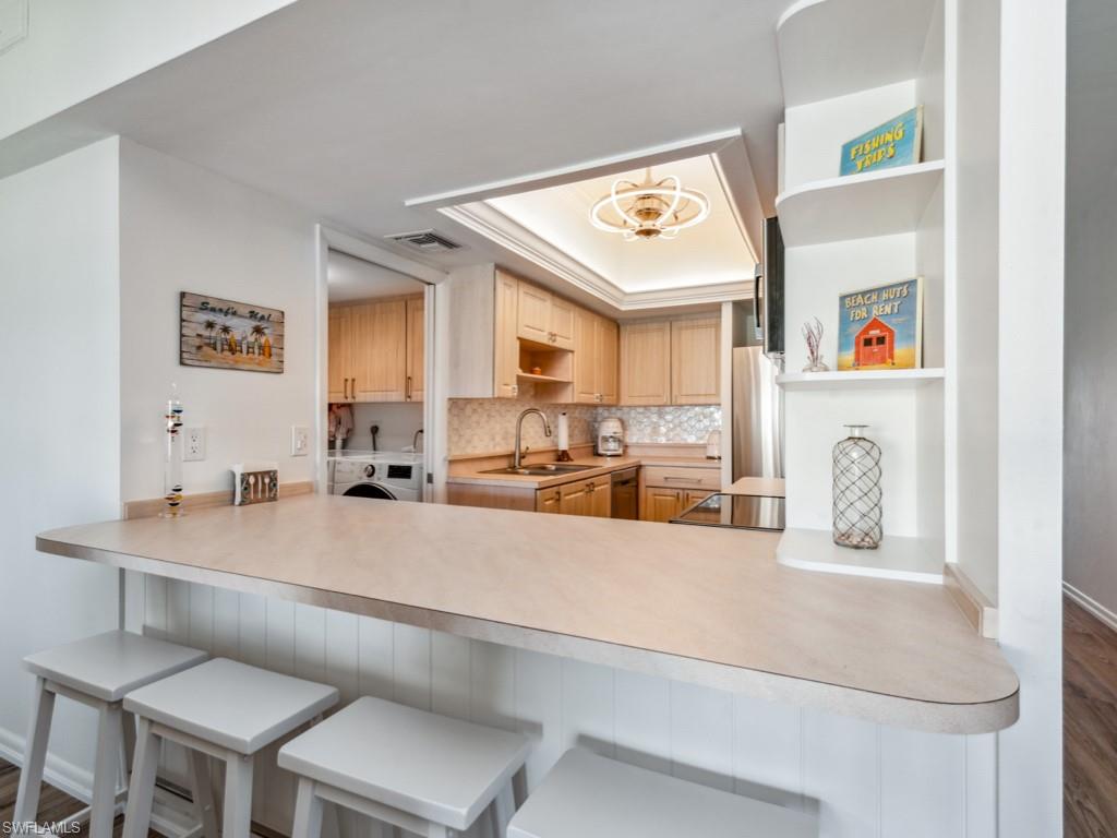 961 Swallow AVE # 304
