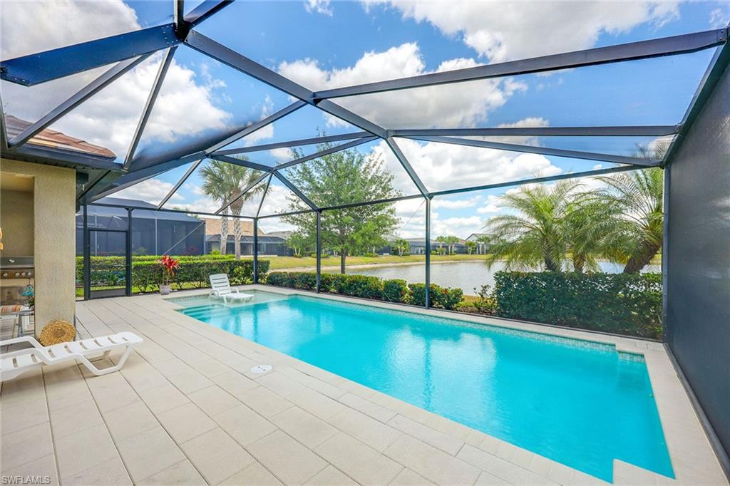 7554 Blackberry DR