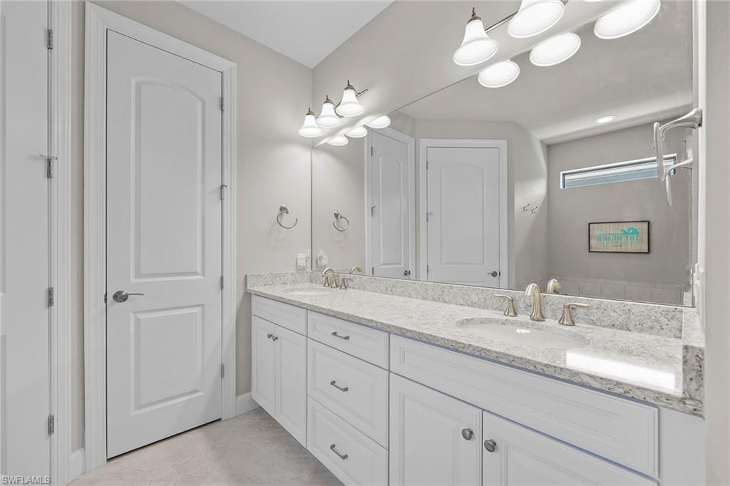 7554 Blackberry DR