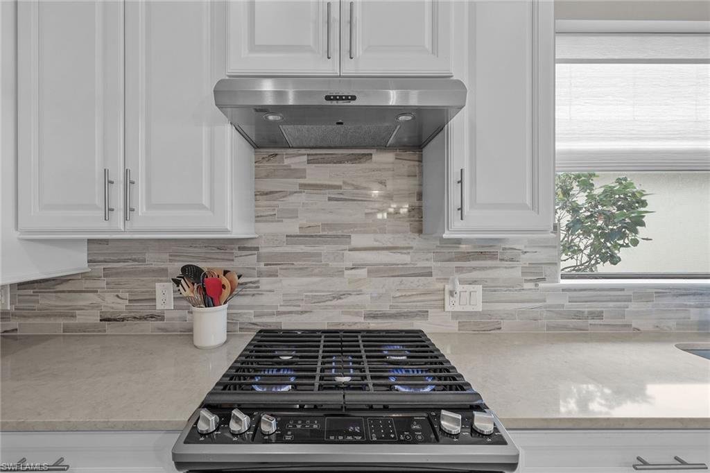 7554 Blackberry DR