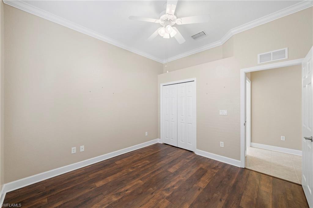 21343 Velino LN