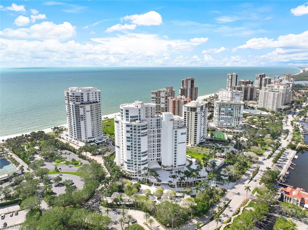 4151 Gulf Shore BLVD N # 1002