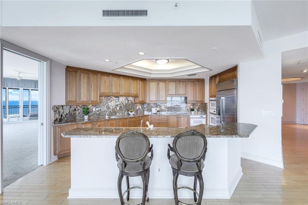 4151 Gulf Shore BLVD N # 1002