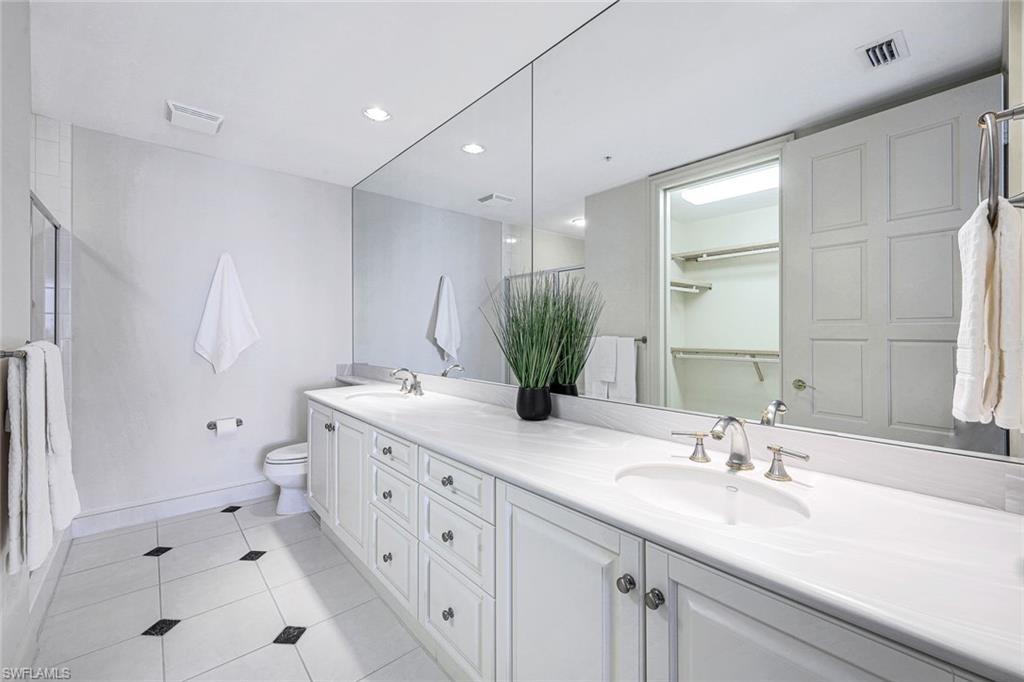 4151 Gulf Shore BLVD N # 1002