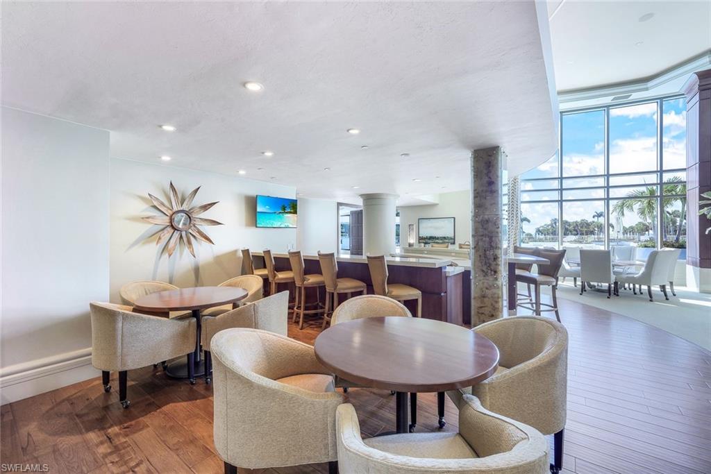 4151 Gulf Shore BLVD N # 1002