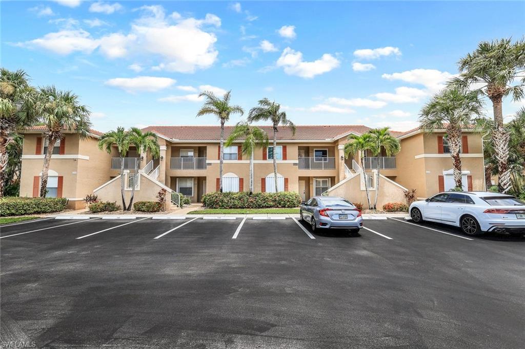 6660 Huntington Lakes CIR # 204