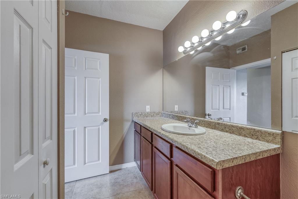 11540 Villa Grand # 1222