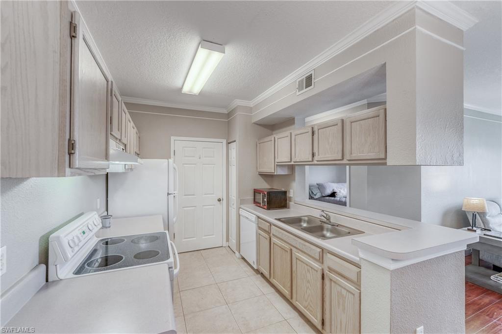 11540 Villa Grand # 1222