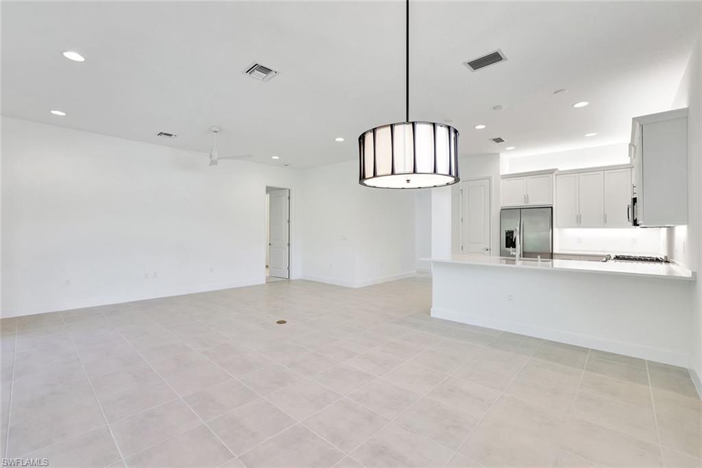 12444 Violet WAY