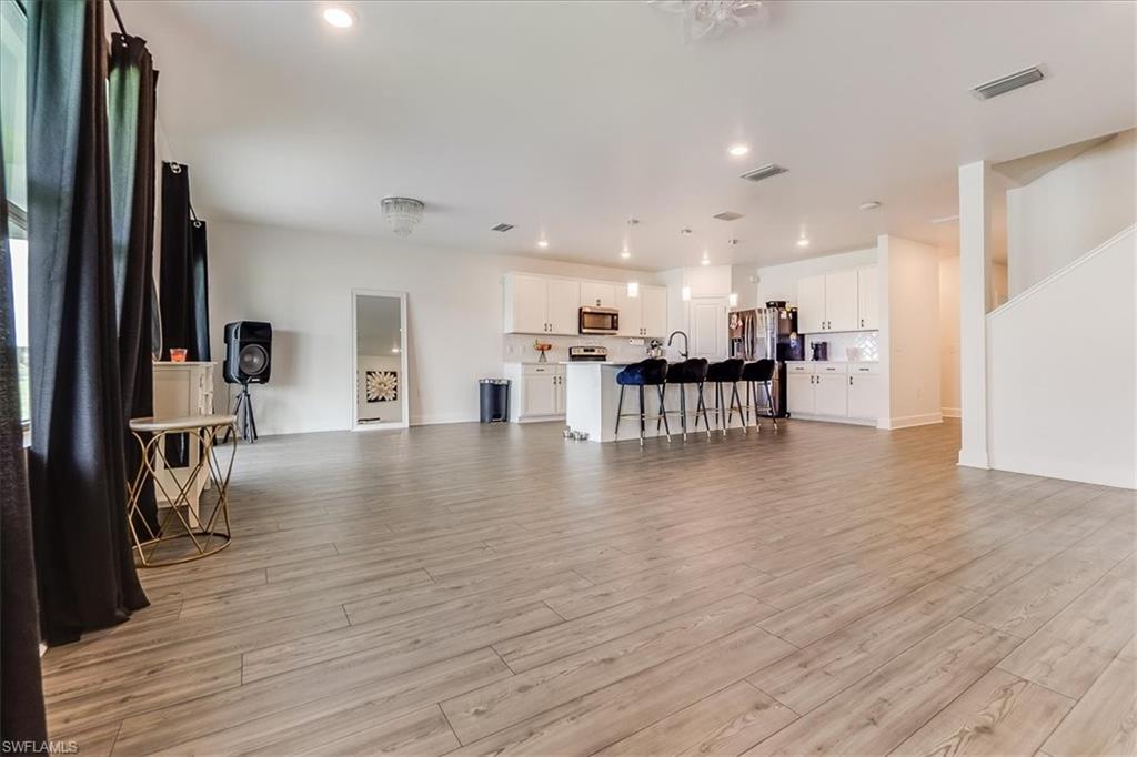 16025 Beachberry DR