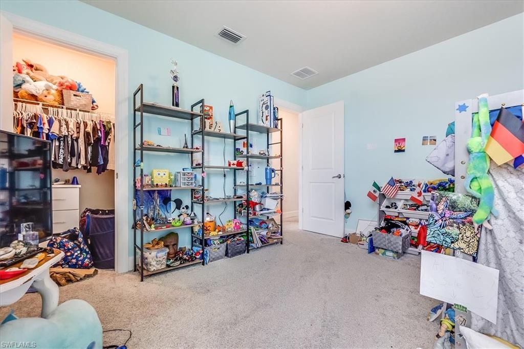 16025 Beachberry DR