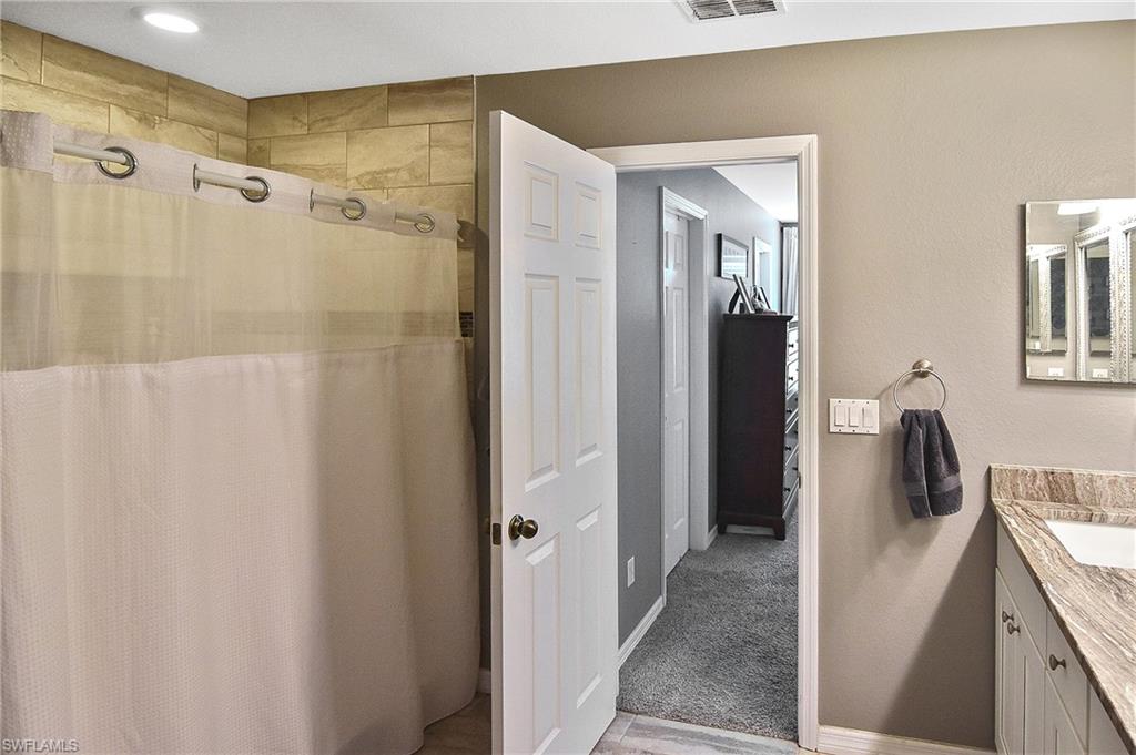 11562 Lake Cypress LOOP