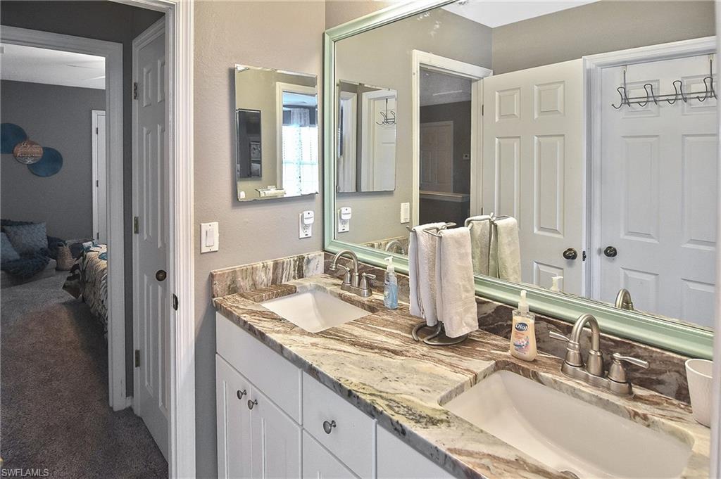 11562 Lake Cypress LOOP
