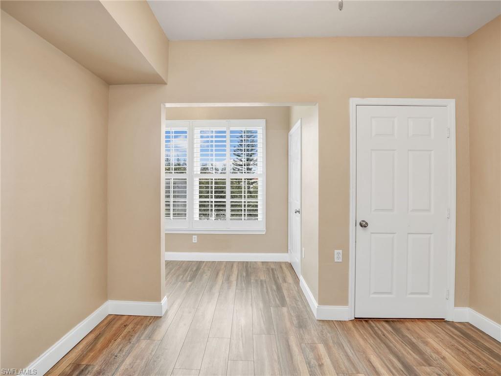 23600 Walden Center DR # 310