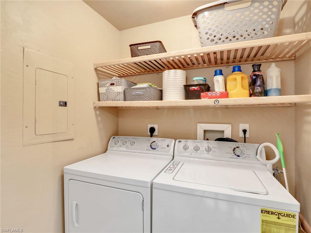 23600 Walden Center DR # 310
