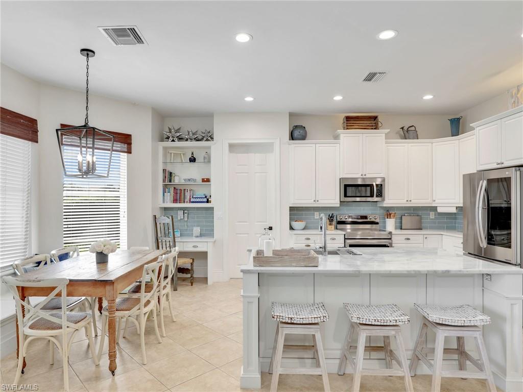 2114 Isla De Palma CIR