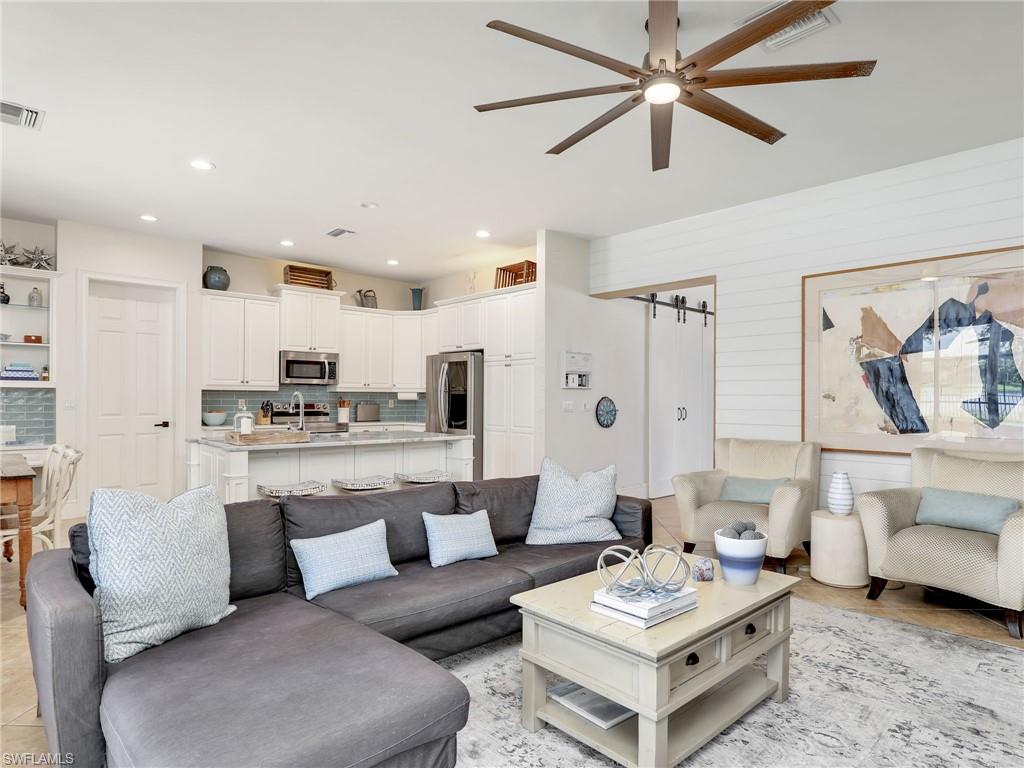 2114 Isla De Palma CIR