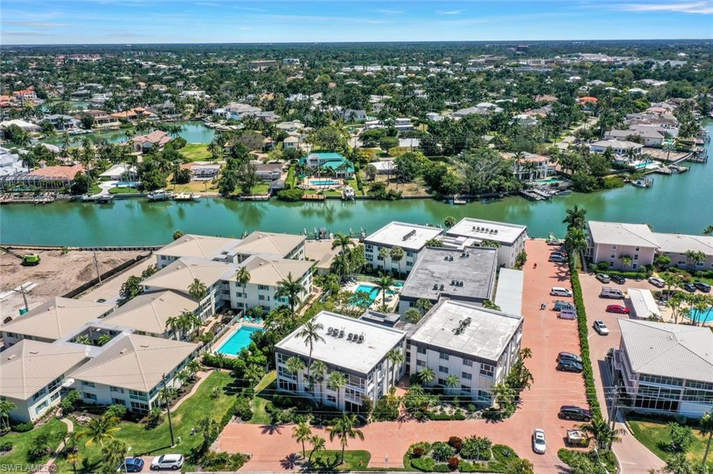 1930 Gulf Shore BLVD N # D202